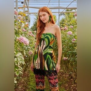 Farm Rio Green Coconut Tree Flow Top